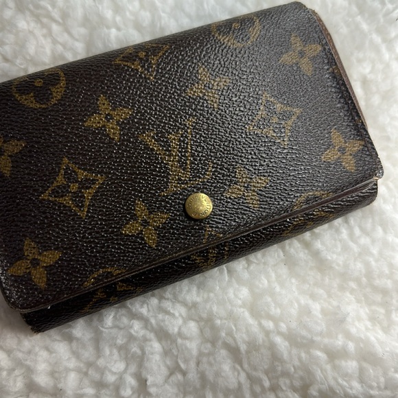 Authentic Louis Vuitton Monogram Porte Monnaie Billets Tresor Trifold Wallet - Picture 15 of 16